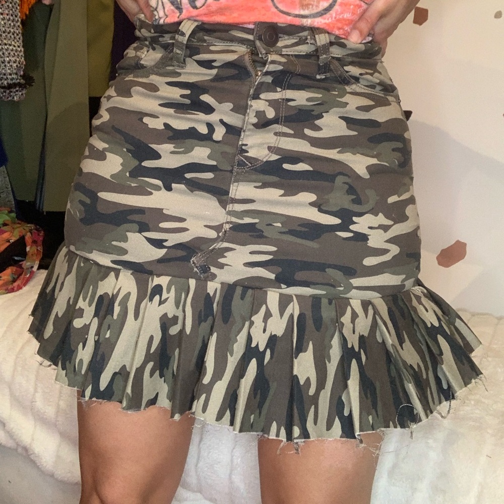 Repurposed jeans to pleated skirt